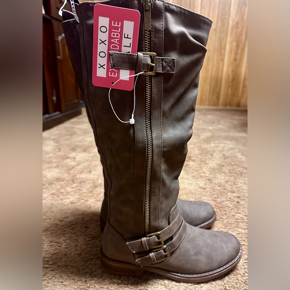 Woman’s riding boots